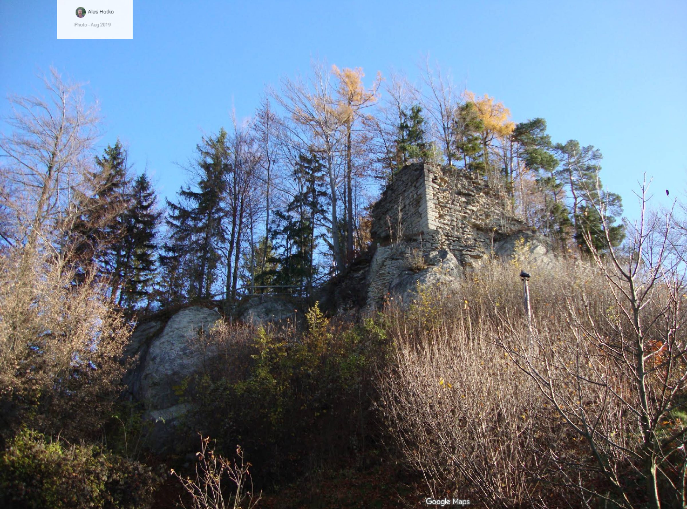 View enlarged image Forhtenek Castle