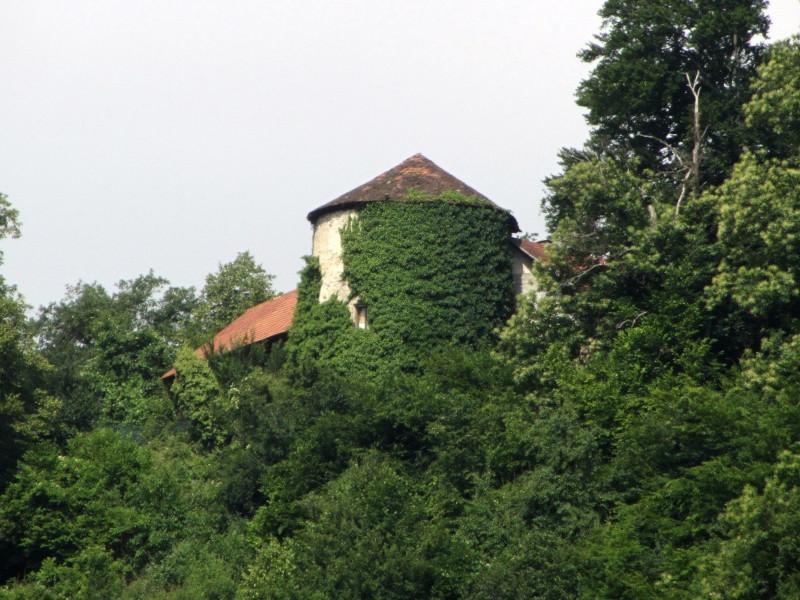 Hekenberg Castle (Stopnik) View enlarged image Hekenberg Castle (Stopnik)
