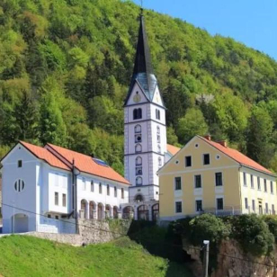 Ogled povečano sliko Župnijska cerkev sv. Janeza Krstnika