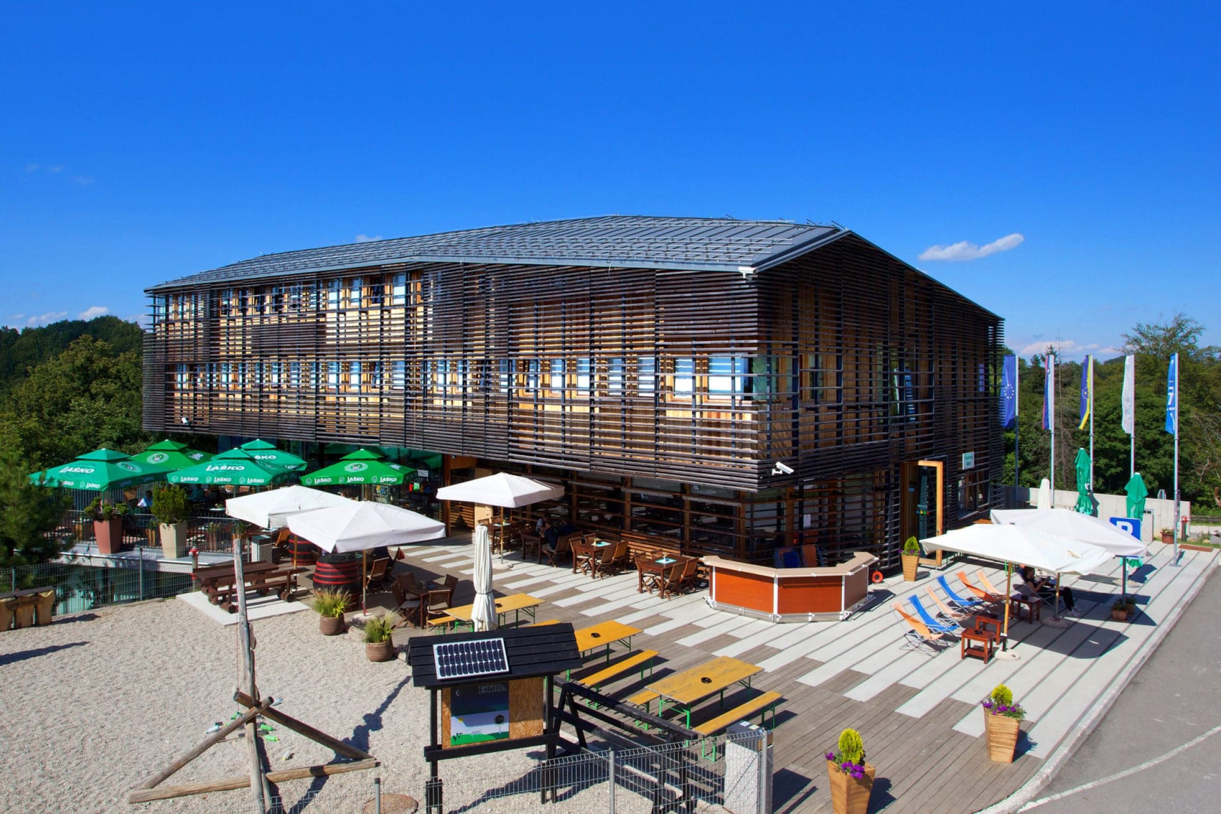 Ogled povečano sliko Celjska koča