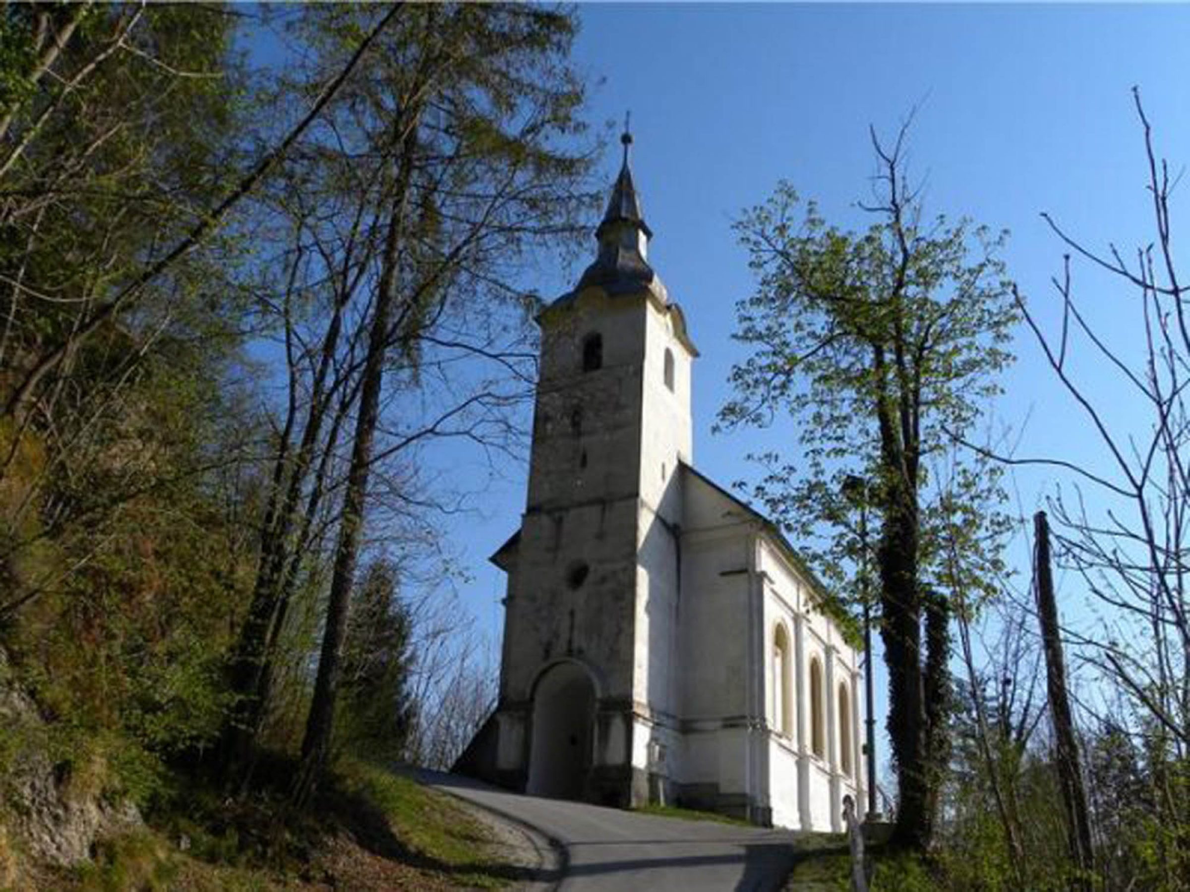Ogled povečano sliko Cerkev Lurške mater Božje