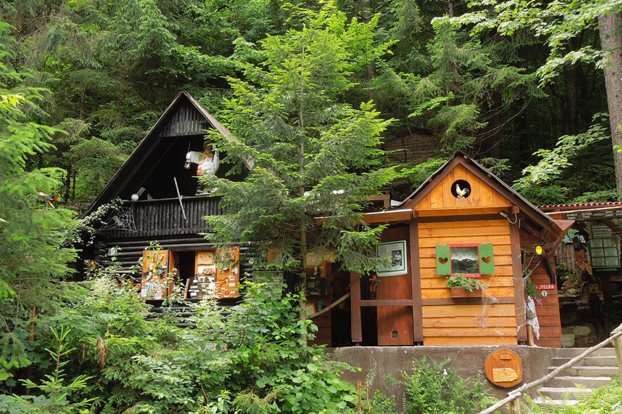 Ogled povečano sliko KOČA PRI ČAROVNICI