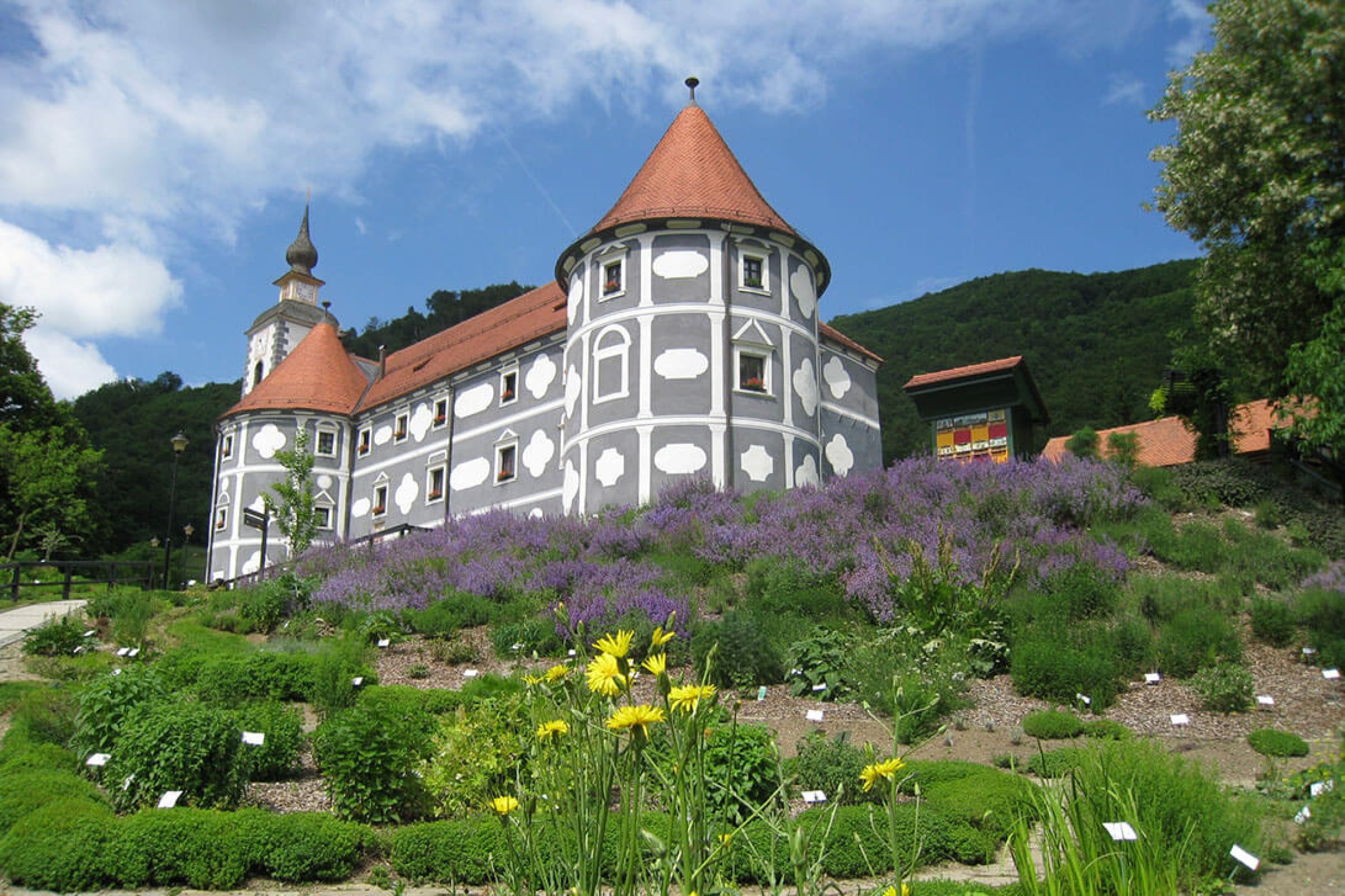 Ogled povečano sliko Minoritski Samostan Olimije