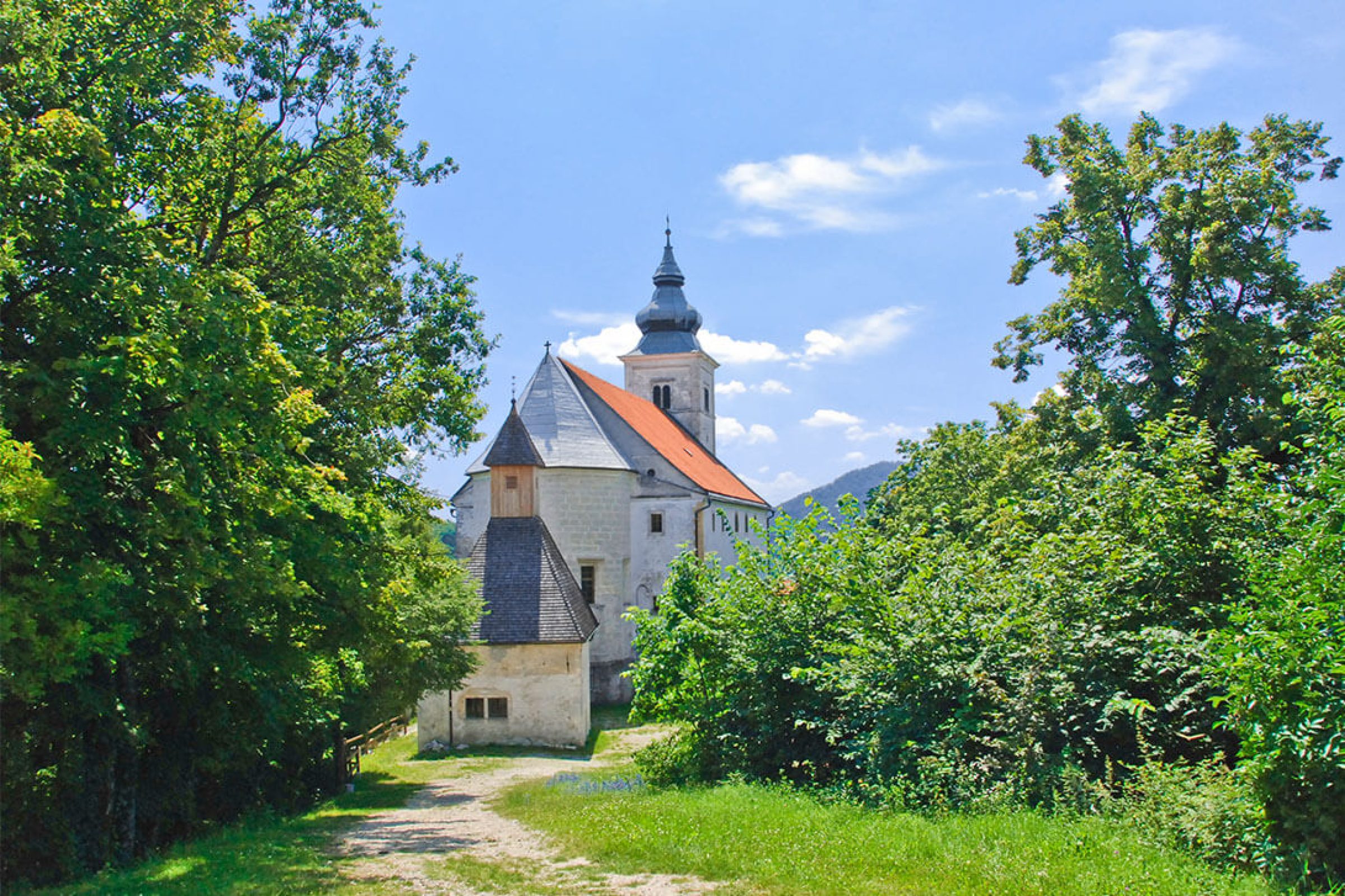 Ogled povečano sliko Svete gore