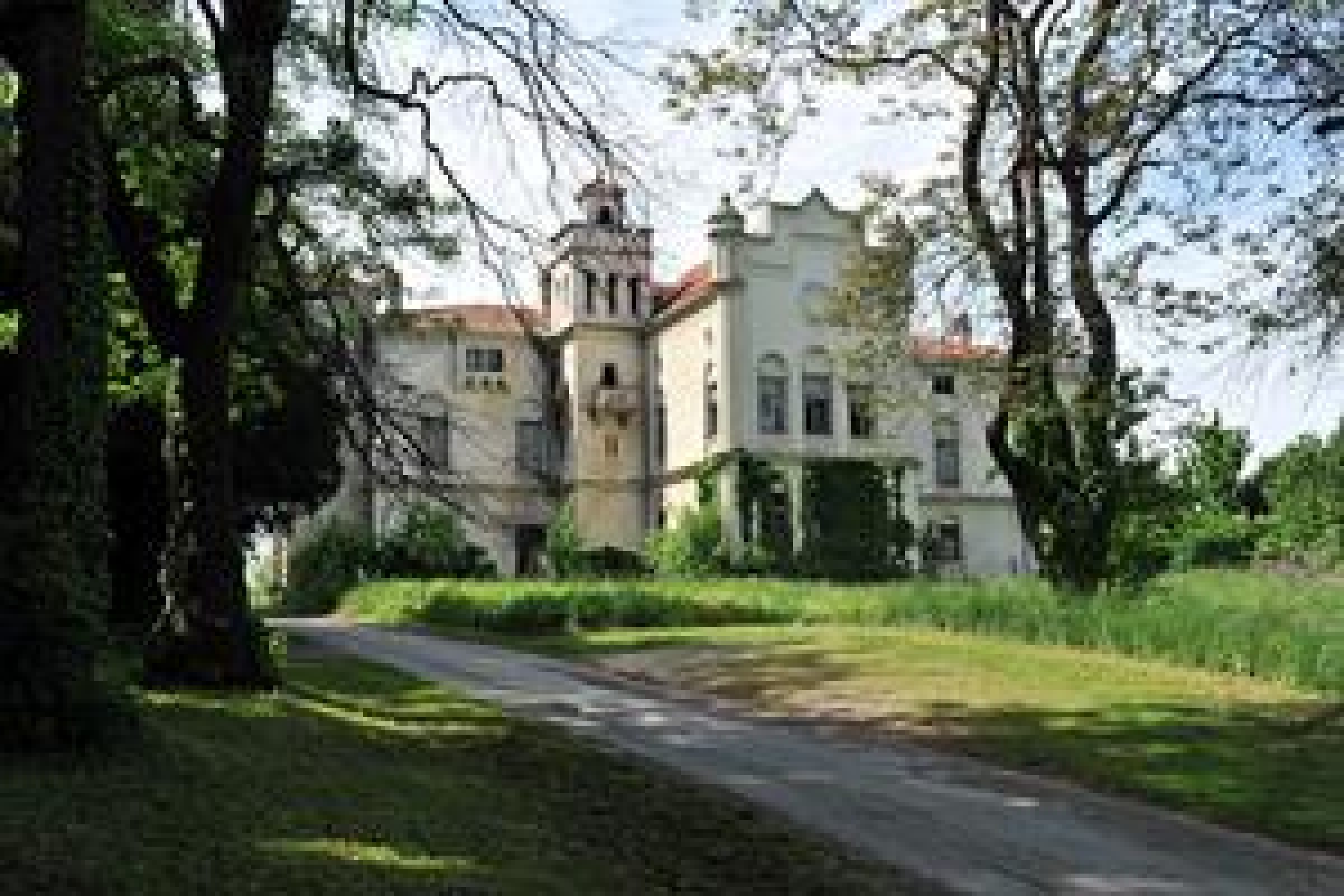 Ogled povečano sliko Jelšingrad