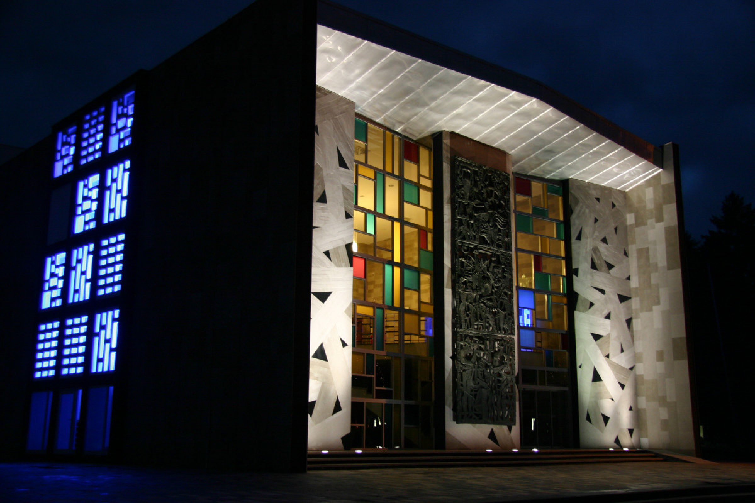 Ogled povečano sliko Dom kulture Velenje