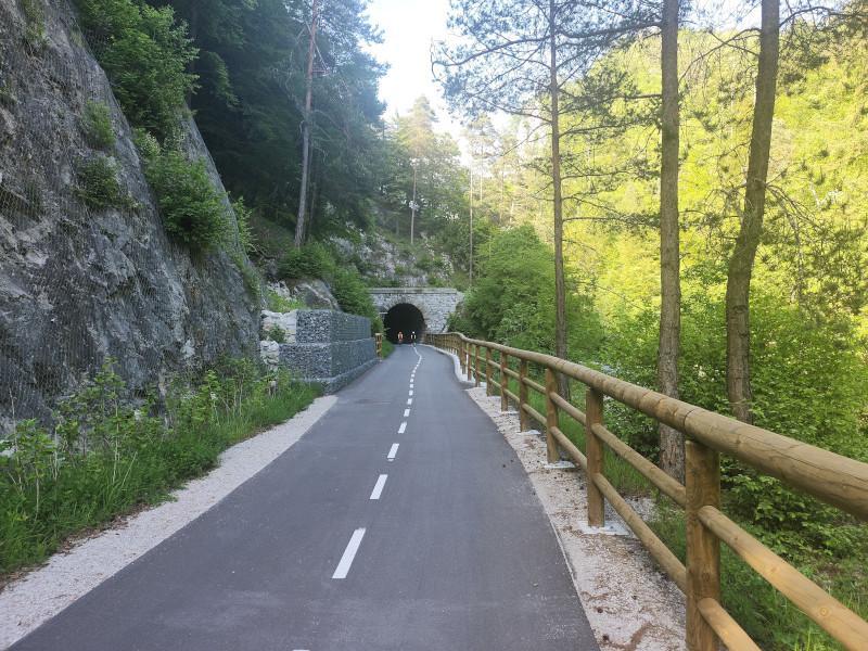 Ogled povečano sliko Predor Paka