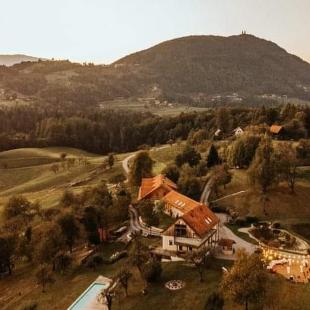 Ogled povečano sliko Lavender Hill Eco Resort