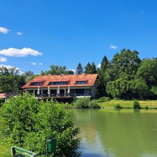 Ogled povečano sliko Ribnik Preserje