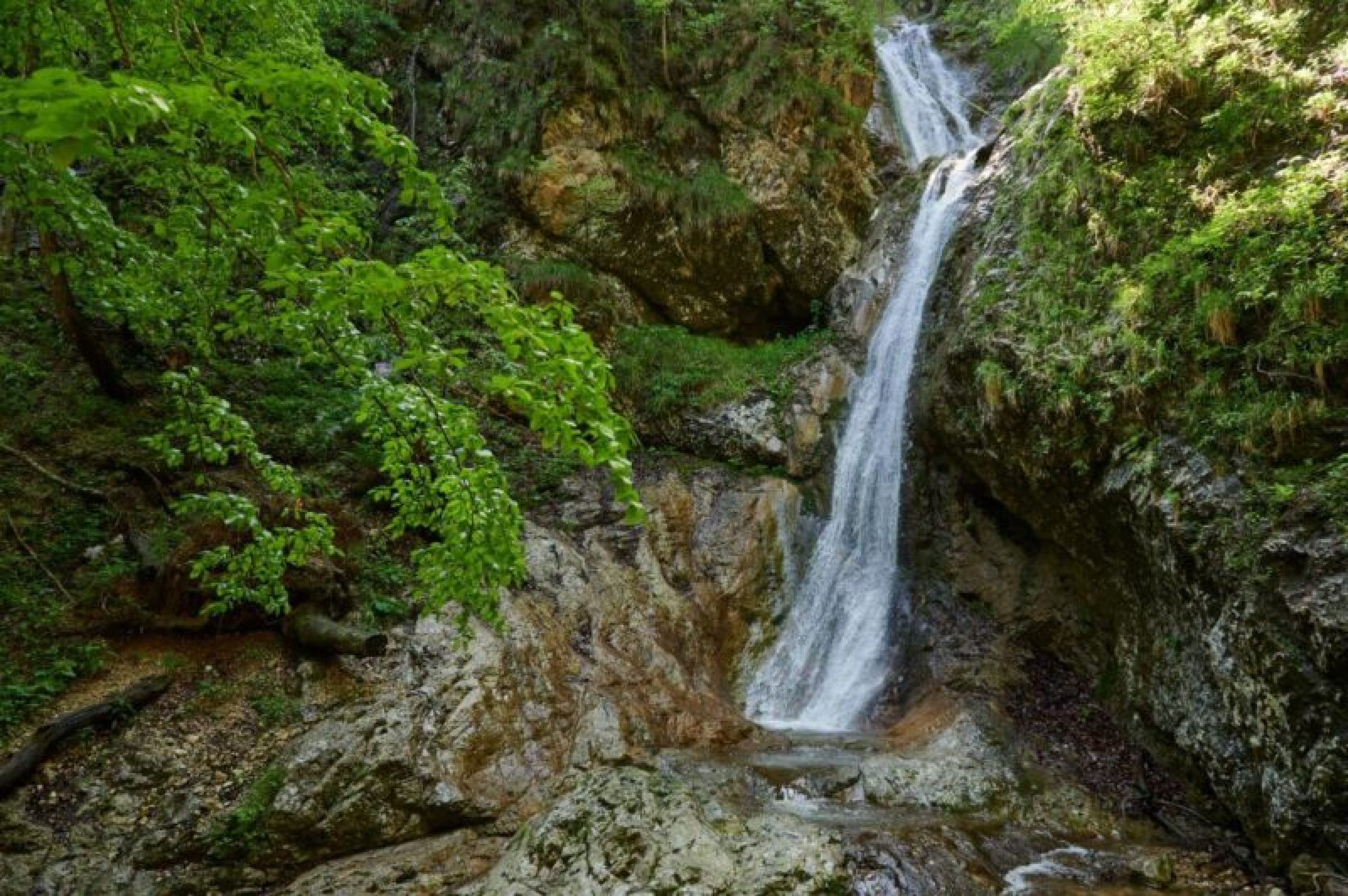 Ogled povečano sliko Slap Cuc