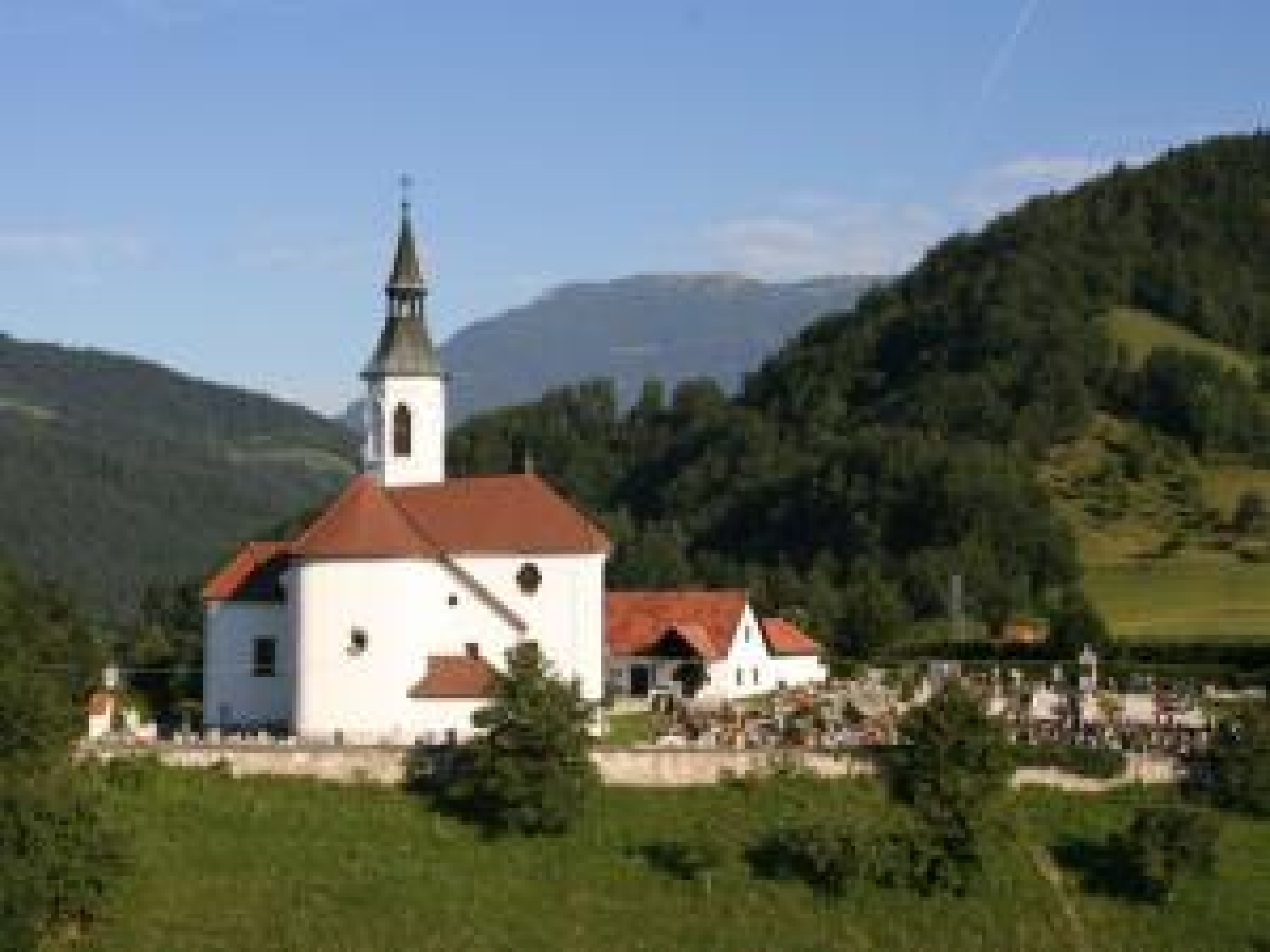 Ogled povečano sliko Cerkev Marije vnebovzete na Rosuljah