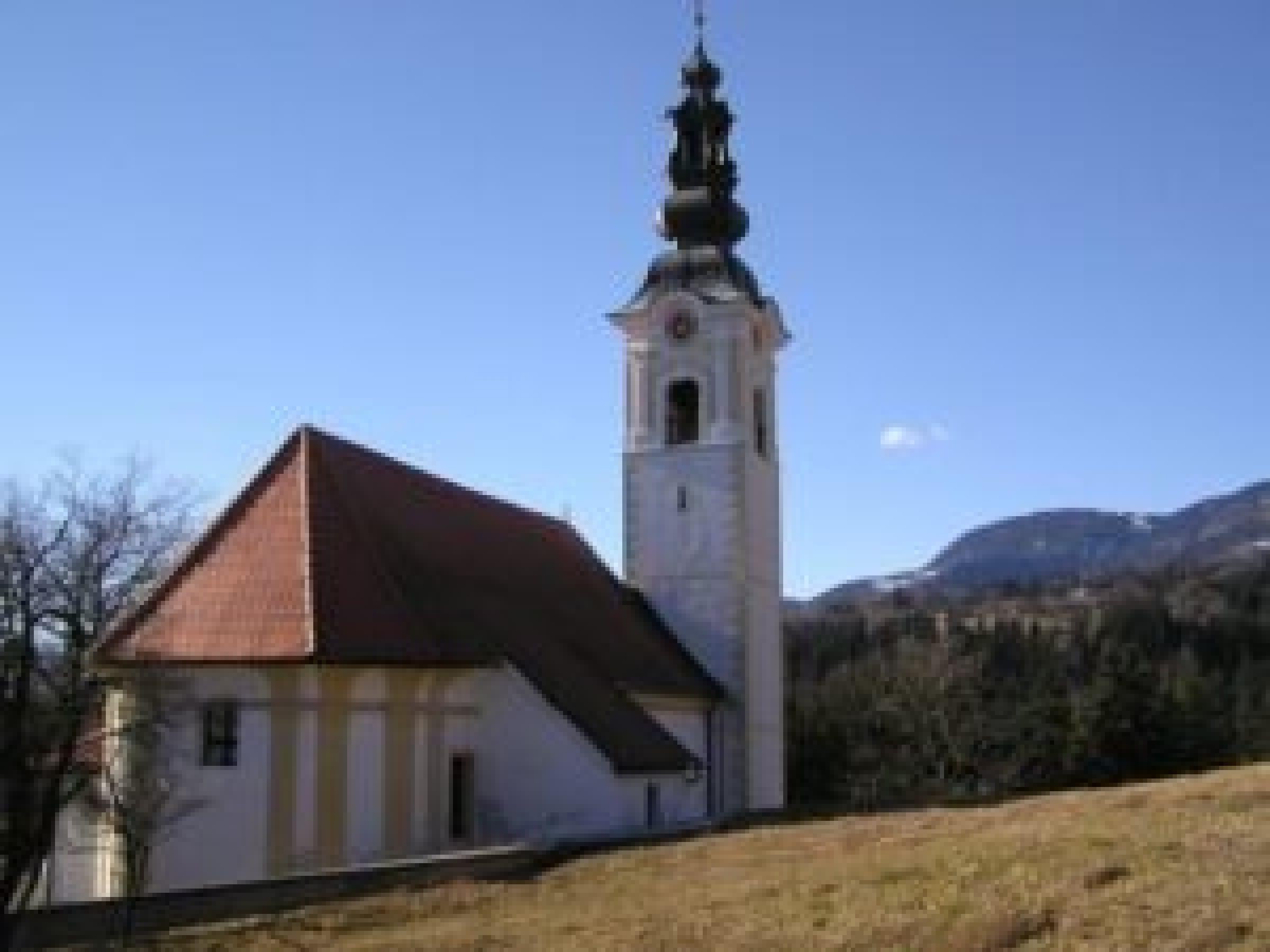 Ogled povečano sliko Podružnična cerkev Marije, Matere Božje na Lepi Njivi
