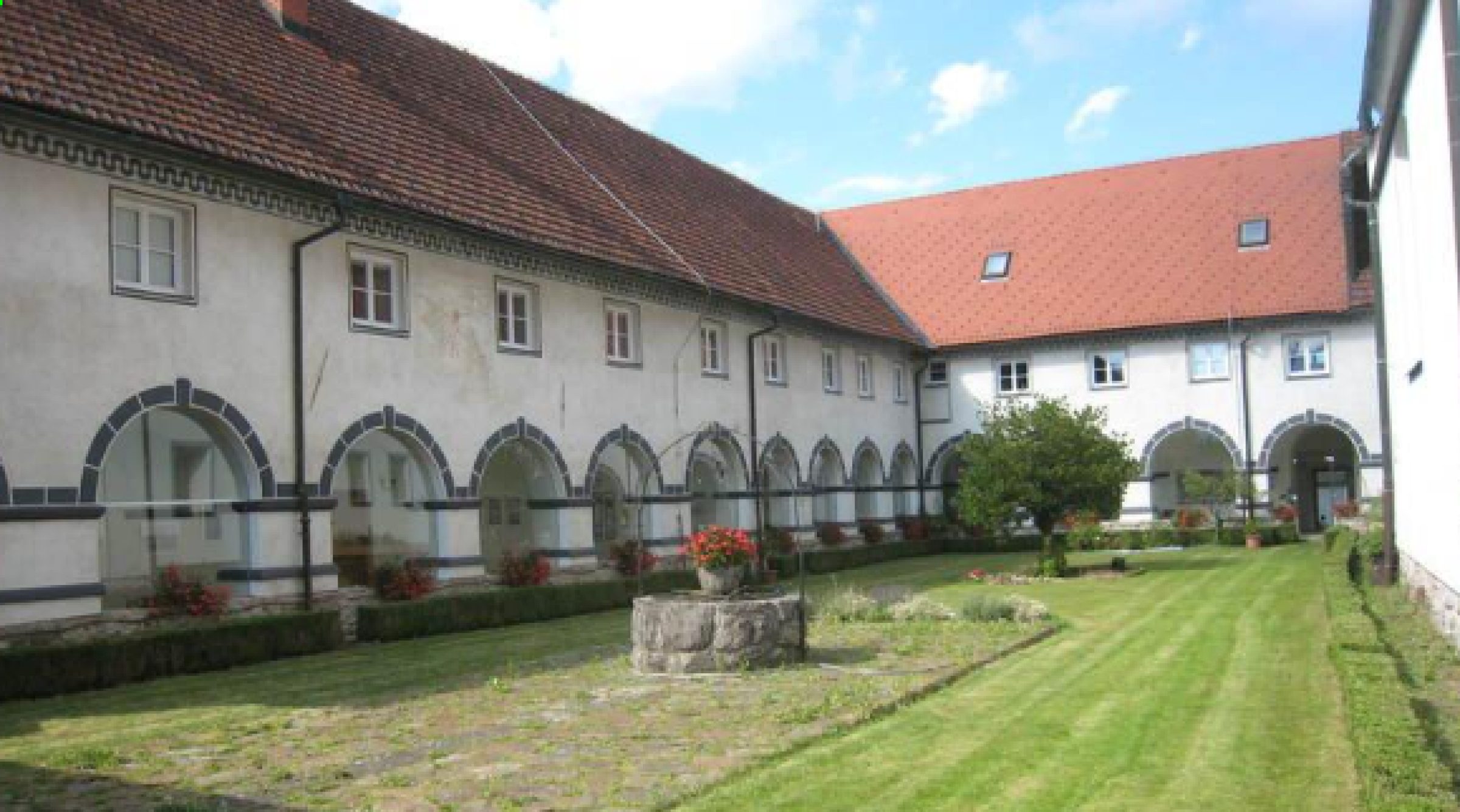 Ogled povečano sliko Frančiškanski samostan Nazarje