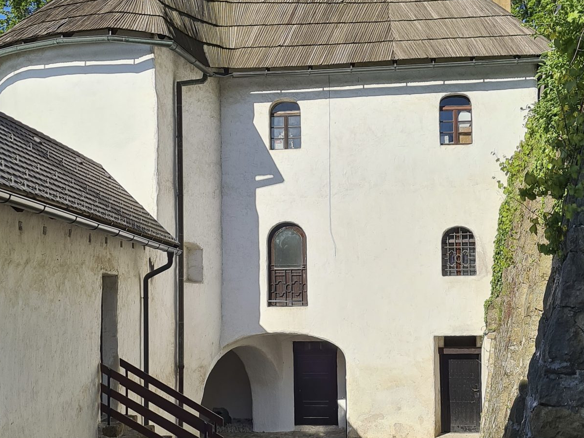  Velenje Castle with Museum 